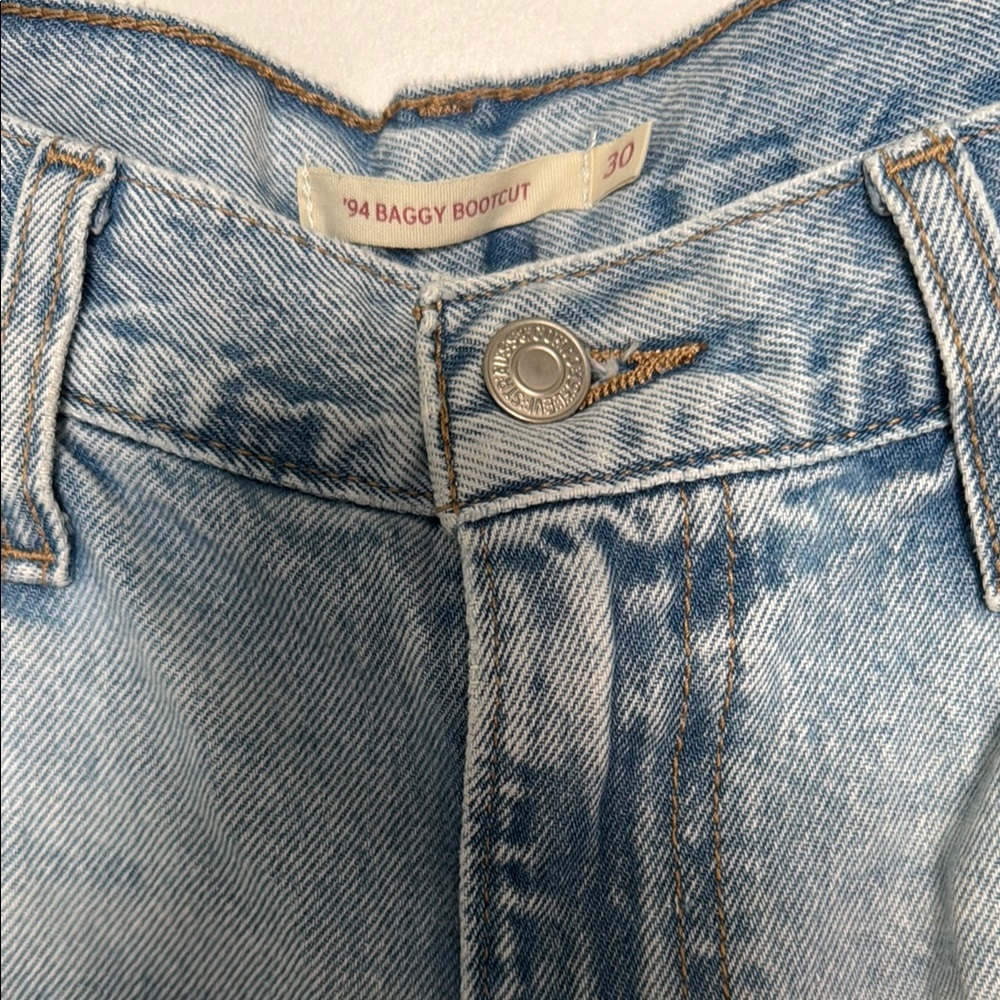 Levi's Light Blue Women's ‘94 Baggy Boot Cut Jeans